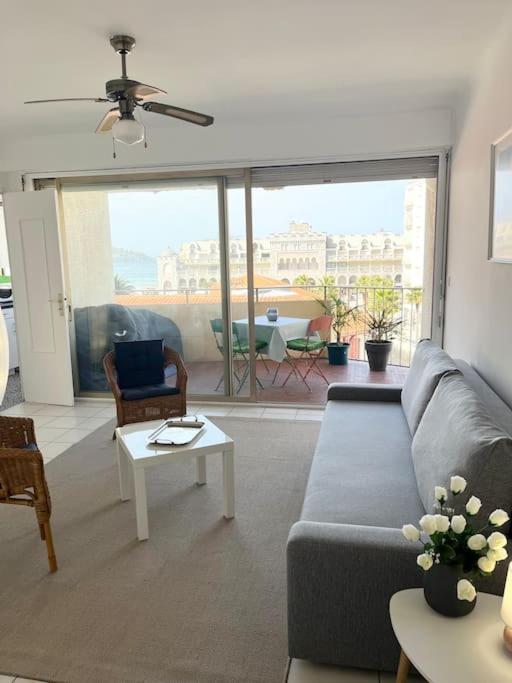 2pers Avec Grande Terrasse Vue Hendaye